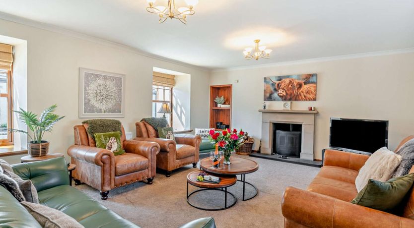 Photo of 4 Bed in Tomintoul