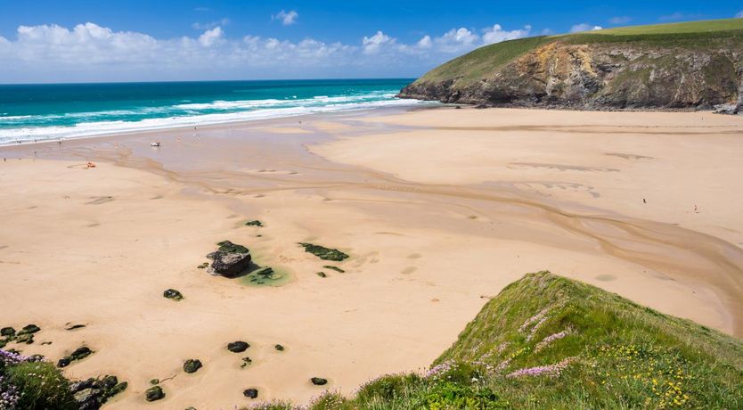 Photo of 4 Bed in Mawgan Porth