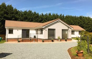 4 Bed in Henley-in-Arden Holiday Home