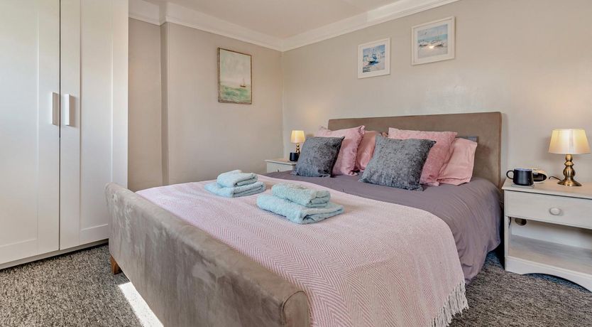 Photo of 2 Bed in Delabole