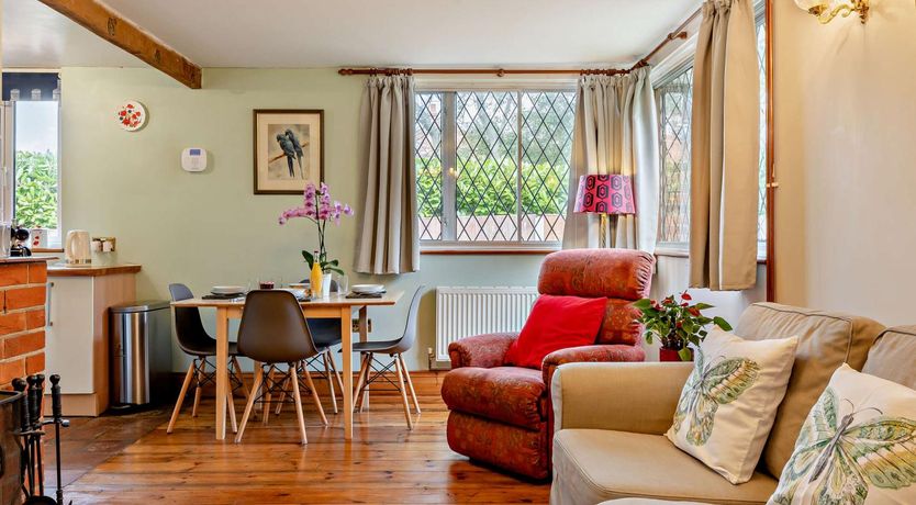 Photo of 2 Bed in Blakeney