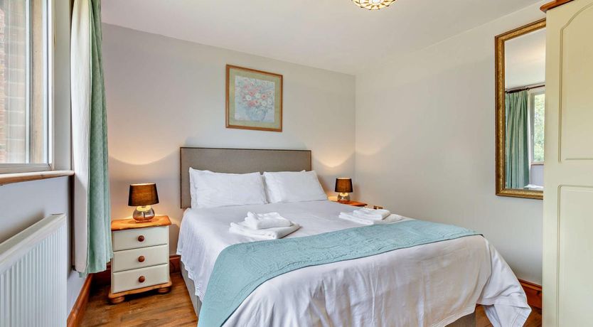 Photo of 2 Bed in Blakeney