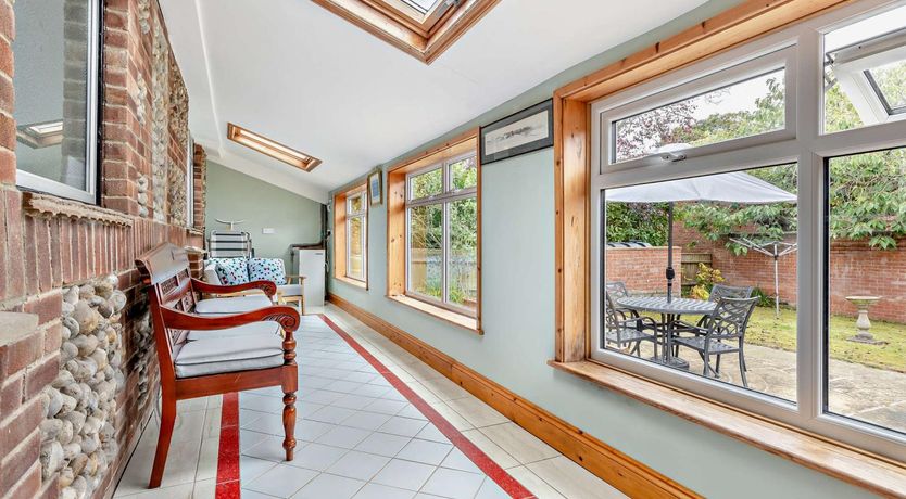 Photo of 2 Bed in Blakeney