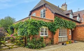 Photo of 2 Bed in Beckford