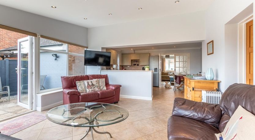 Photo of 4 Bed in Heacham
