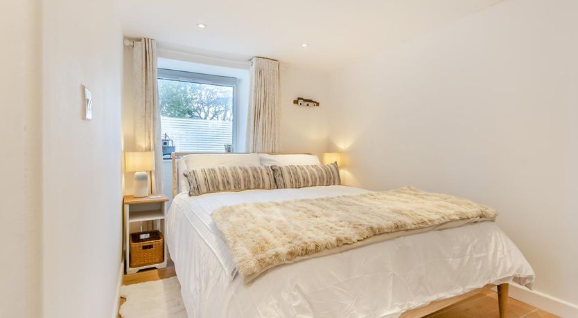 Photo of 4 Bed in Isle Of Skye