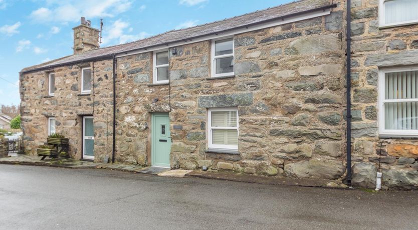Photo of 2 Bed in Llanfair