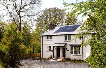 2 Bed in Newby Bridge Holiday Home