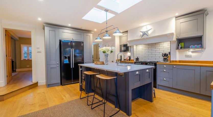 Photo of 4 Bed in Maidstone