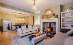 Photo of 4 Bed in Maidstone