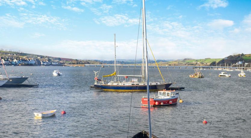 Photo of 1 Bed in Teignmouth