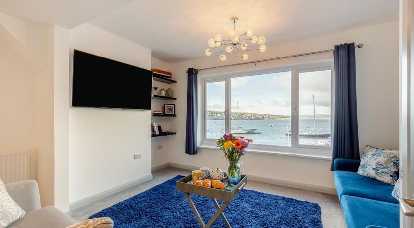 Photo of 1 Bed in Teignmouth