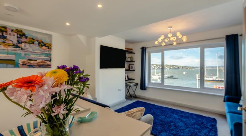 Photo of 1 Bed in Teignmouth