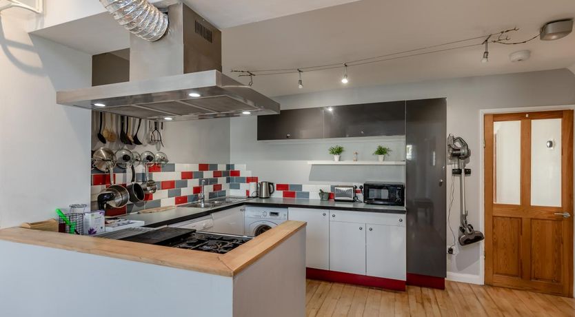 Photo of 3 Bed in Oxford