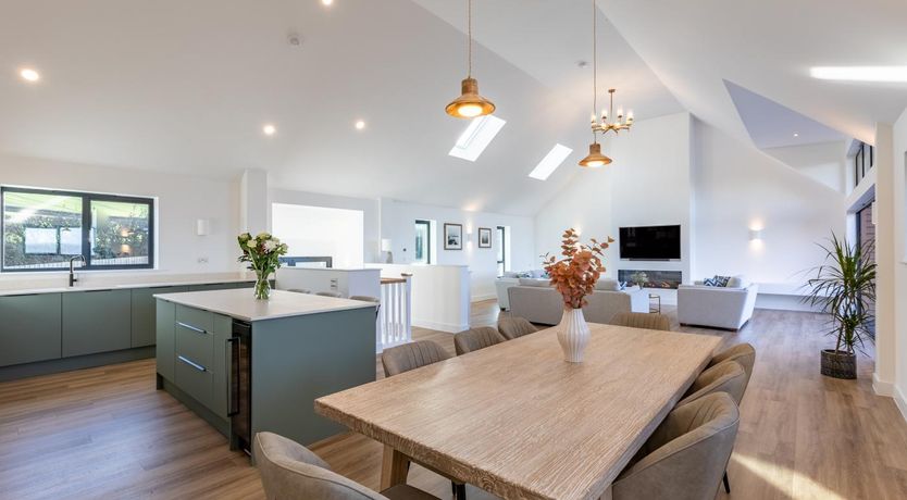 Photo of 4 Bed in Instow