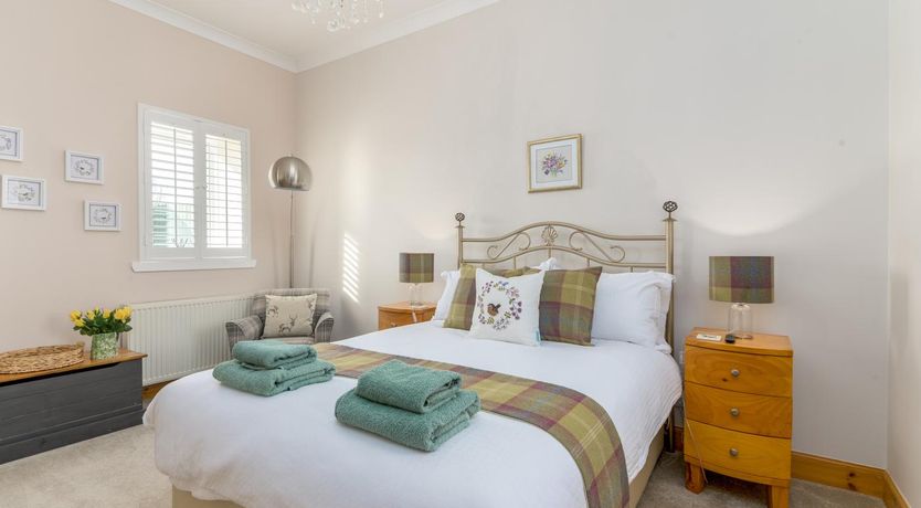 Photo of 2 Bed in Rosyth