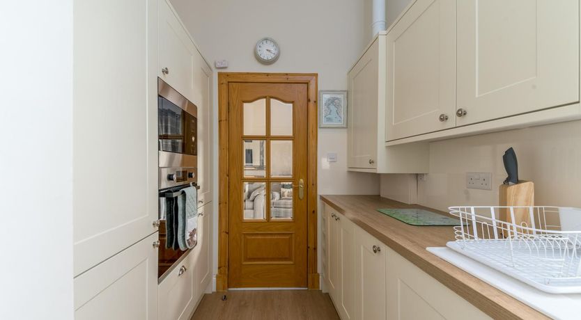 Photo of 2 Bed in Rosyth