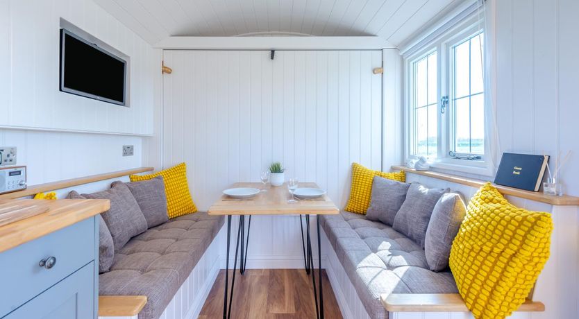 Photo of 1 Bed in Saltfleetby