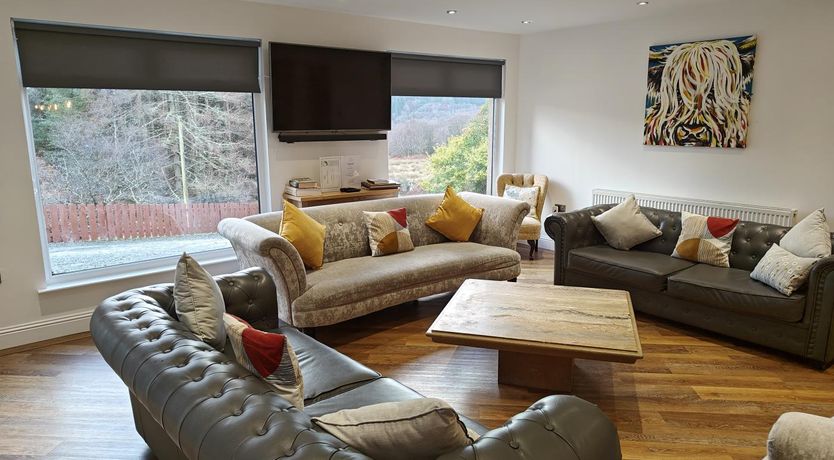 Photo of 7 Bed in Colintraive