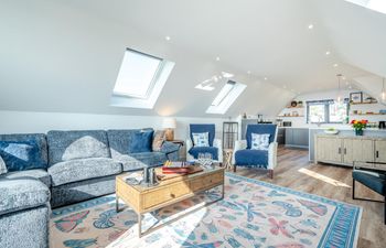 4 Bed in Porthleven Holiday Home