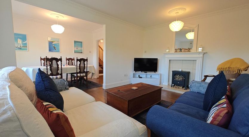 Photo of 2 Bed in Brighstone