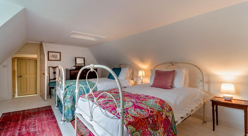 Photo of 4 Bed in Cardross