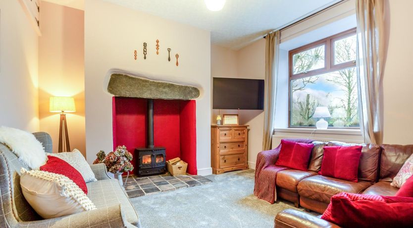 Photo of 4 Bed in Nant Gwynant