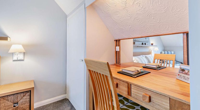 Photo of 2 Bed in Aberporth