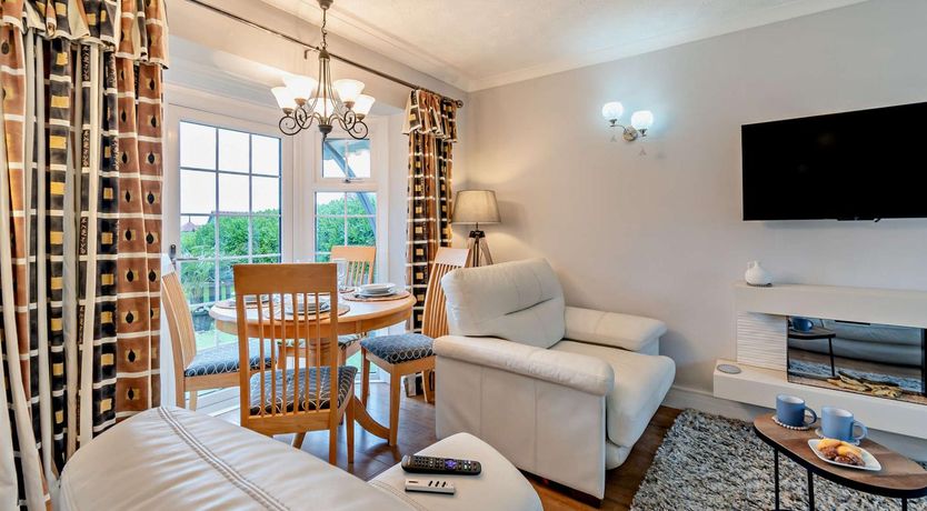 Photo of 2 Bed in Aberporth