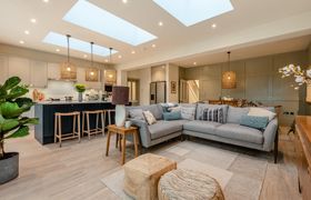 Photo of 5-bed-in-corfe-castle