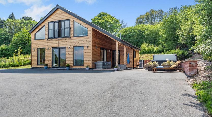 Photo of 3 Bed in Presteigne