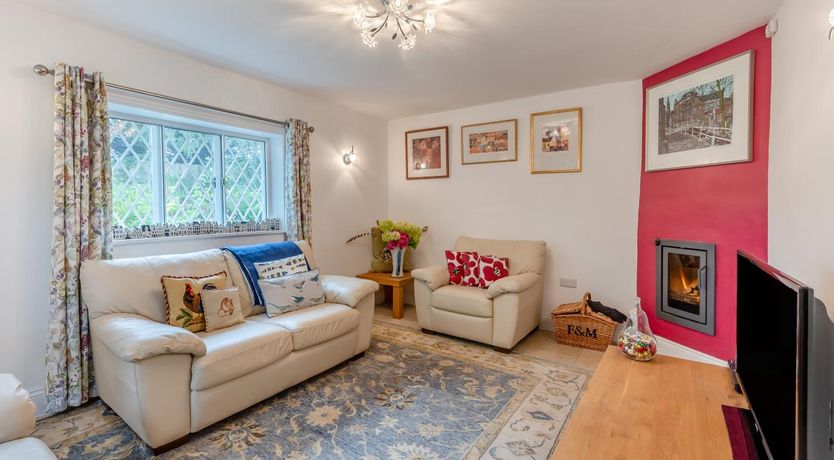 Photo of 2 Bed in Woofferton