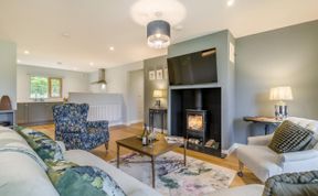 Photo of 2 Bed in Chapmanslade