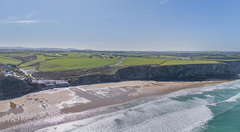 Photo of 2 Bed in Watergate Bay