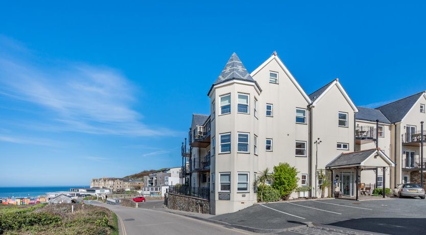 Photo of 2 Bed in Watergate Bay
