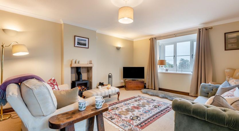 Photo of 3 Bed in Leominster