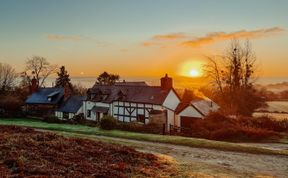 Photo of 3 Bed in Leominster