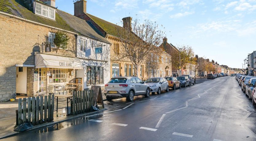 Photo of 1 Bed in Bridport