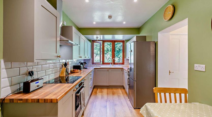 Photo of 5 Bed in Dymchurch