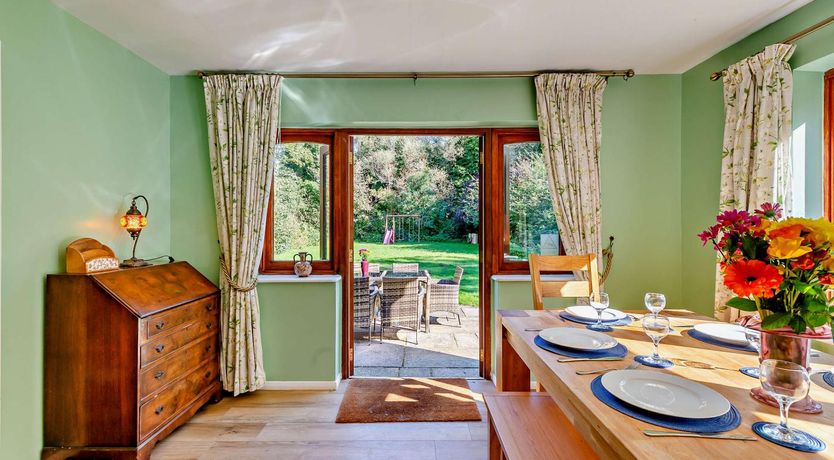 Photo of 5 Bed in Dymchurch