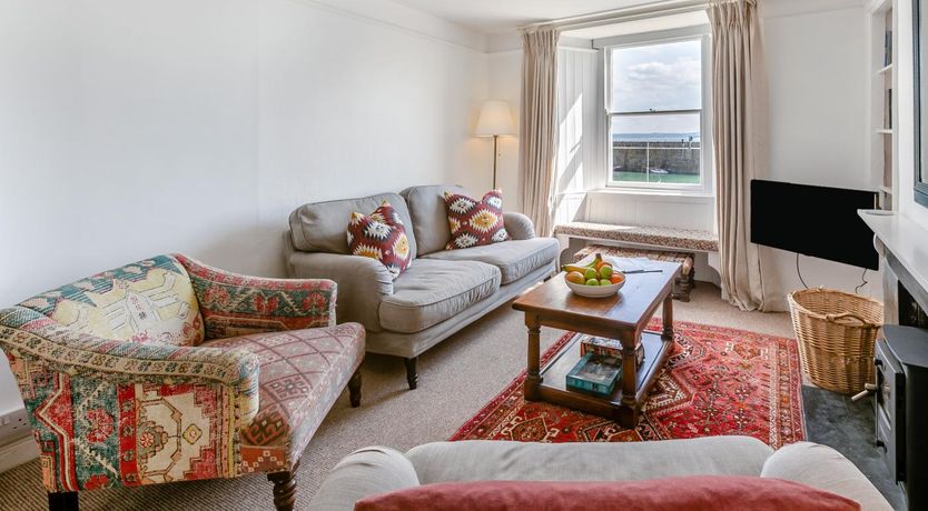 Photo of 3 Bed in Mousehole