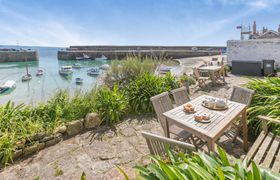 Photo of 3-bed-in-mousehole-5