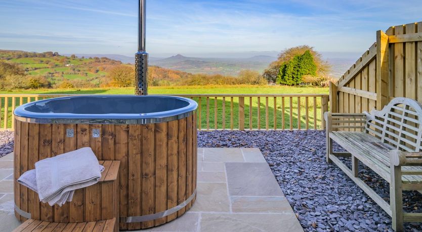 Photo of 1 Bed in Llanover