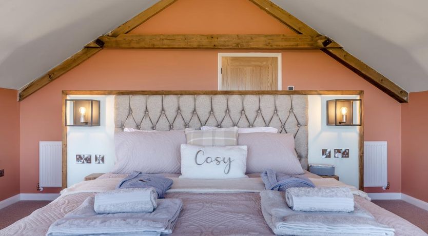 Photo of 1 Bed in Llanover