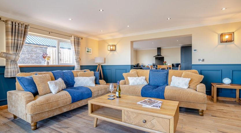 Photo of 1 Bed in Llanover