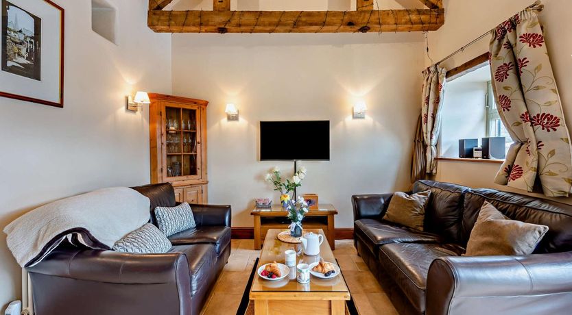 Photo of 2 Bed in Ellastone