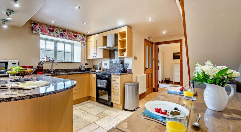 Photo of 2 Bed in Ellastone