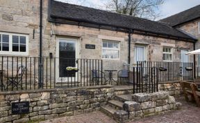 Photo of 2 Bed in Ellastone
