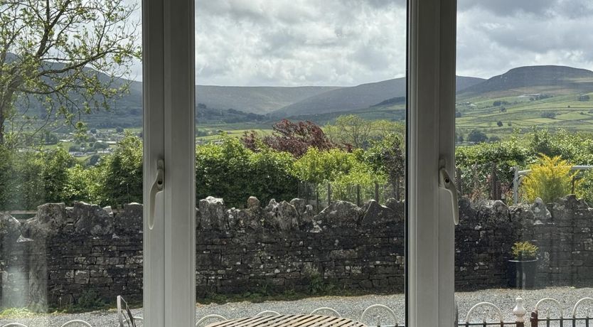 Photo of 2 Bed in Hawes