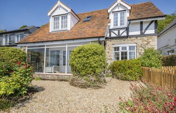 2 Bed in Ventnor Holiday Home